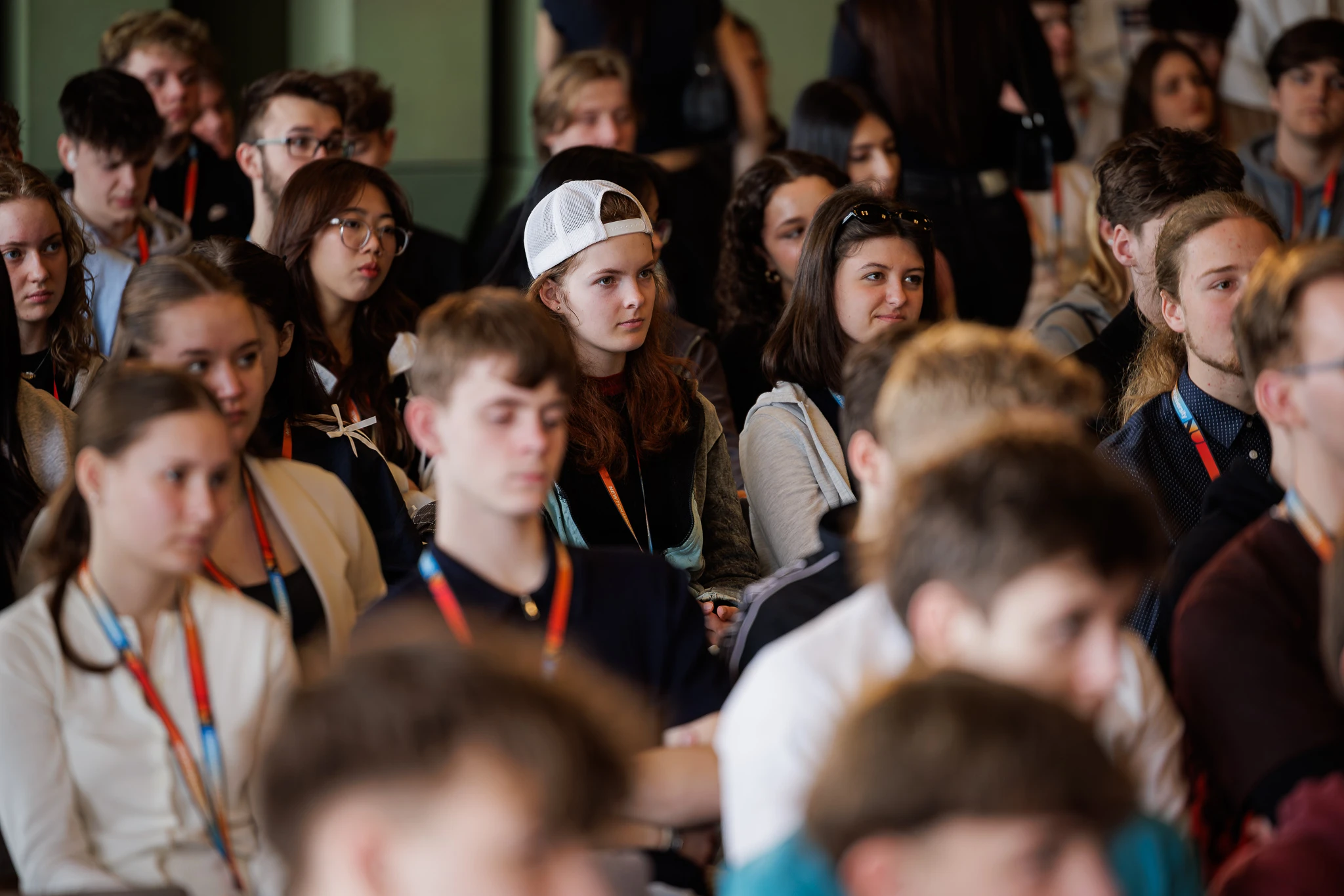 Přednášky odborníků přímo na škole