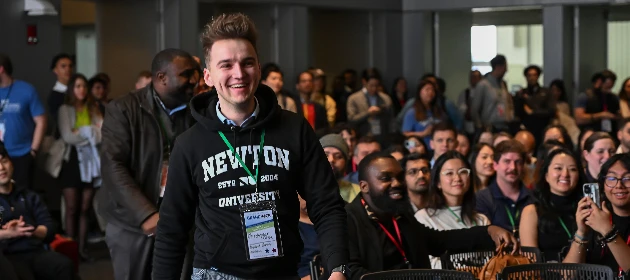 Z NEWTONu až na MIT: Příběh inovace a úspěchu Christophera Svitoka